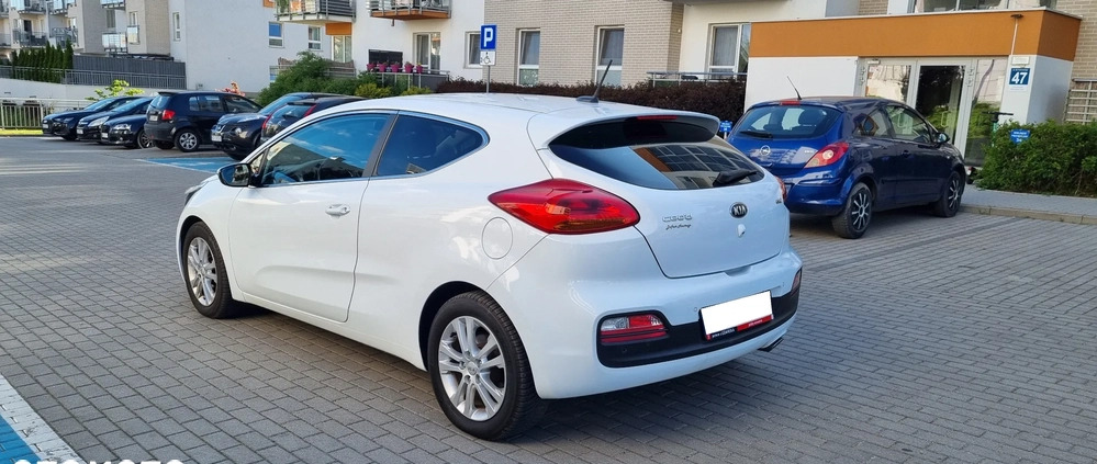 Kia Pro_cee'd cena 29900 przebieg: 169000, rok produkcji 2014 z Gdańsk małe 121